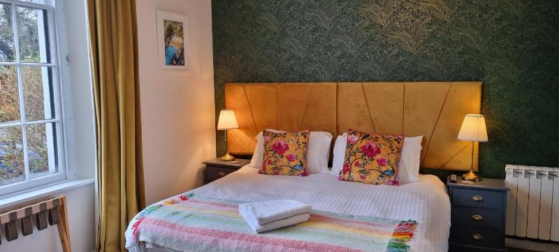 Super King or Twin Room with Sea View image 1