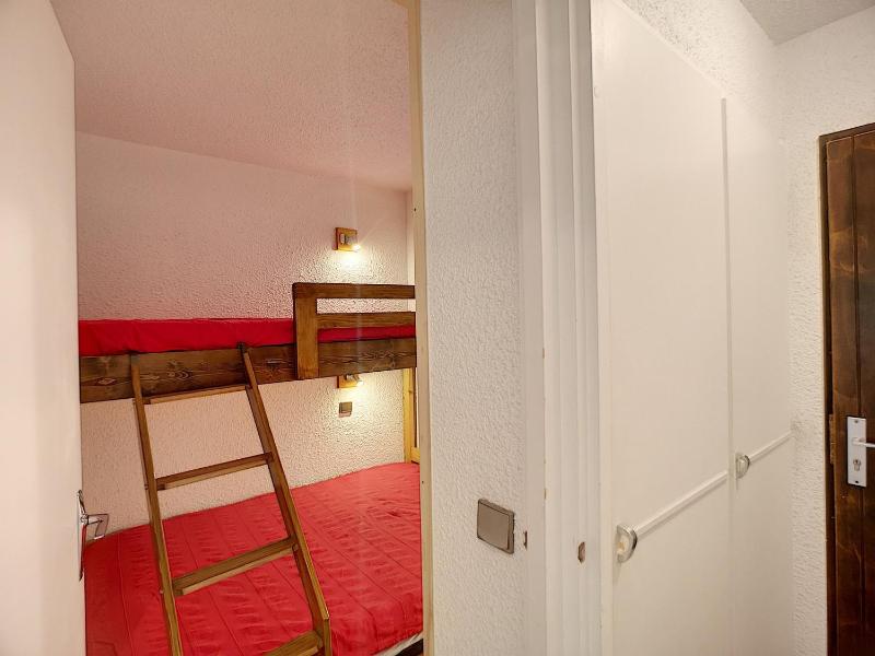 2 Pièces 5 Pers Rénové Piste & Commerces Wifi Gratuit - image 12