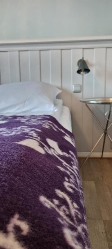 Double Room image 3
