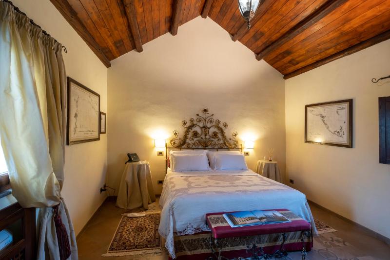 Villa del Gattopardo - image 12