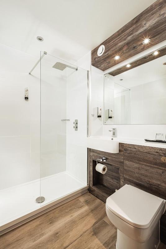 Superior Double or Twin Room image 3