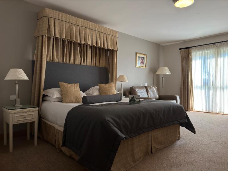 Super Deluxe Double Room image 1
