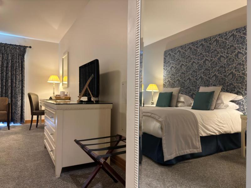 Executive Double or Twin Room image 3