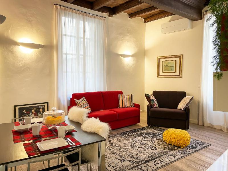 Superior Apartment image 2