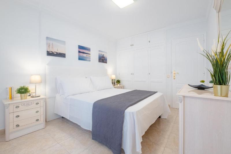 La Maricita Cristianos - Beach Front & Sea View Only Adult - image 22