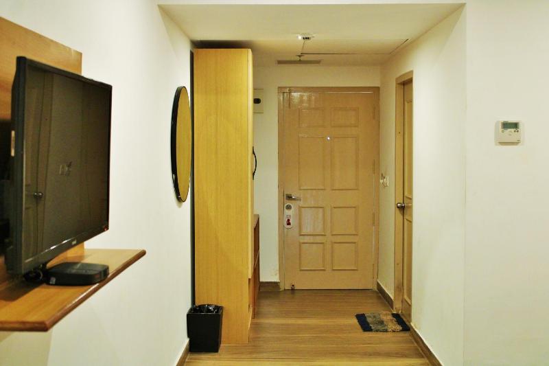 Hotel The Golden Sands Located on Calangute Main Road - image 13