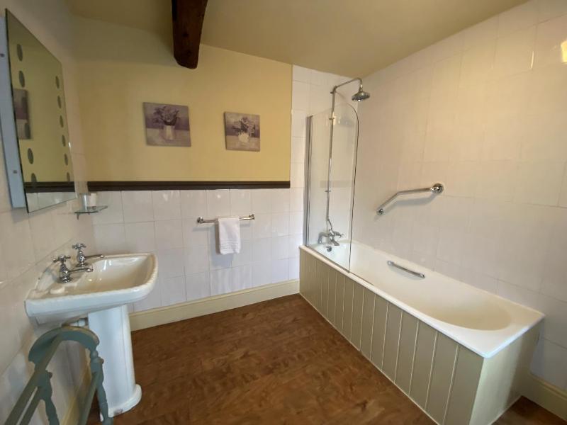 Annex Character Double Room image 2