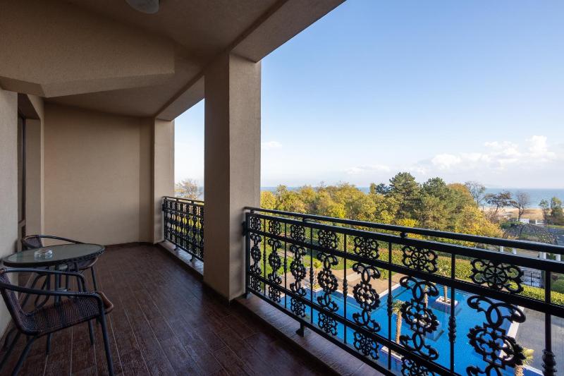 Standard Single Room with Sea View image 2