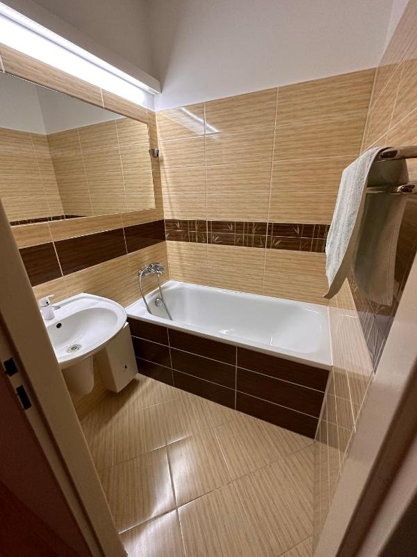 Quadruple Room image 1
