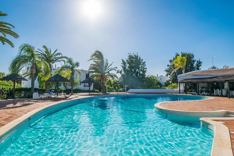 Great S.Rafael Aprt. walking distance to the beach Images
