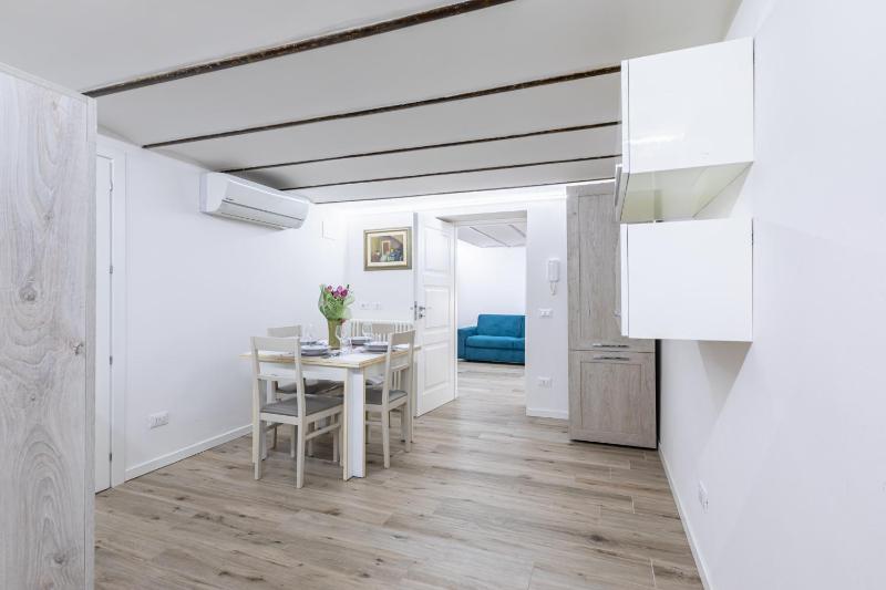 GuestHost - Palermo Modern and Central Apartment x6 - image 6