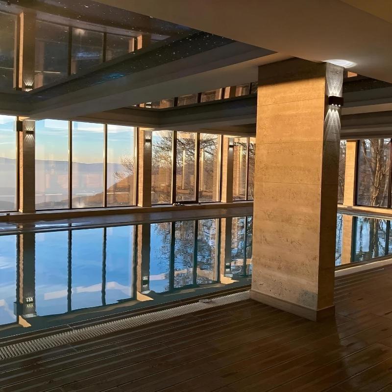 Apartment with Mountain View image 4