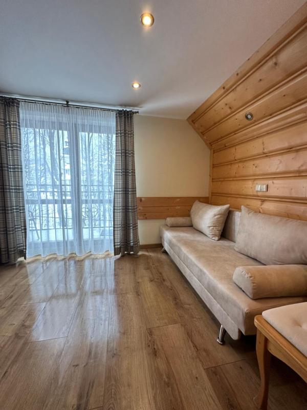 Triple Room image 3