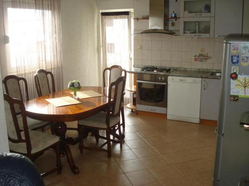 Apartment in Dugi Rat with sea view balcony air conditioning WiFi 5113-3 - image 18