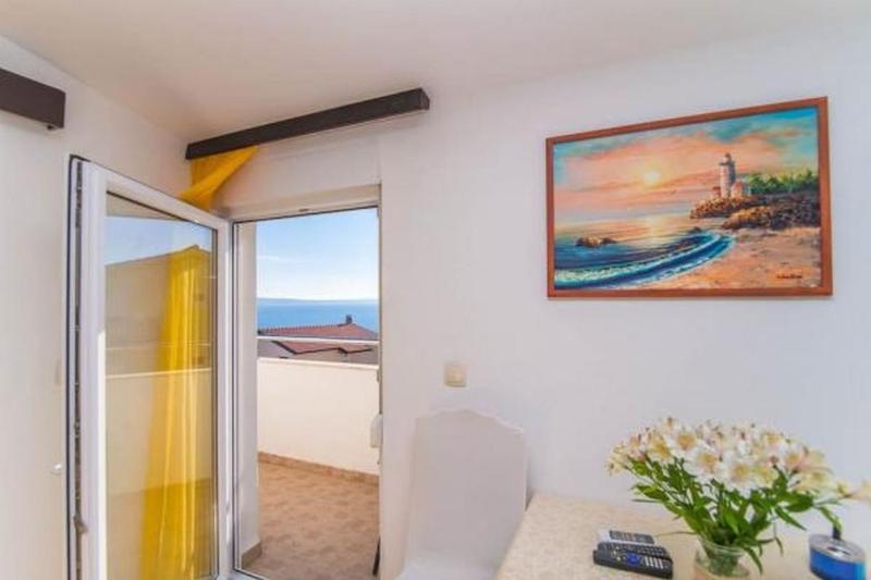 Studio apartment in Dugi Rat with sea view balcony air conditioning WiFi 5113-2 - image 14