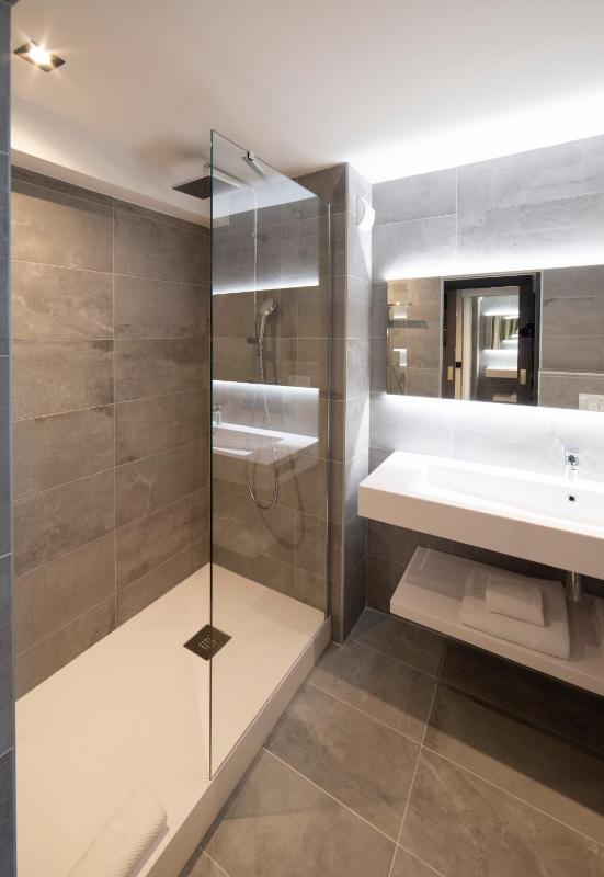 Executive Double Room image 2
