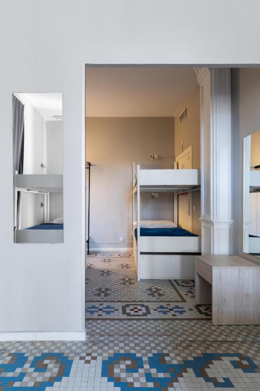Purple Nest Hostel - image 12