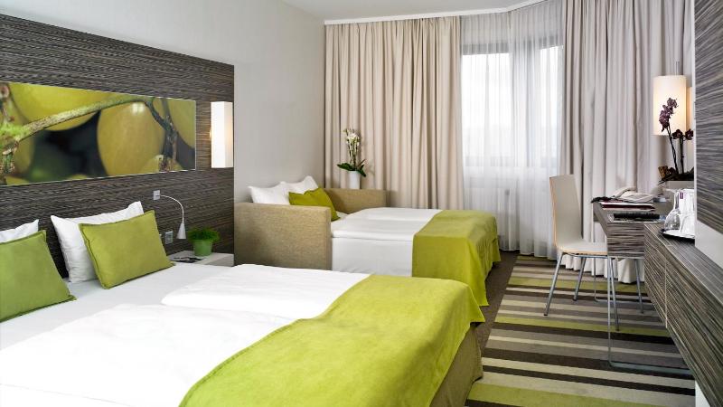 Privilege Double Room with River View image 1