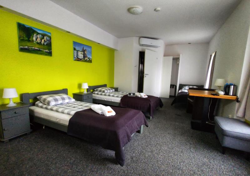 Triple Room image 2