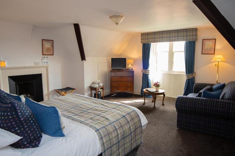 Double Room image 3