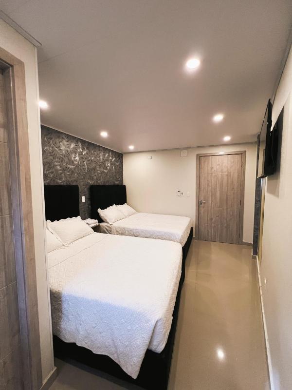 Oasis Hotel - image 39