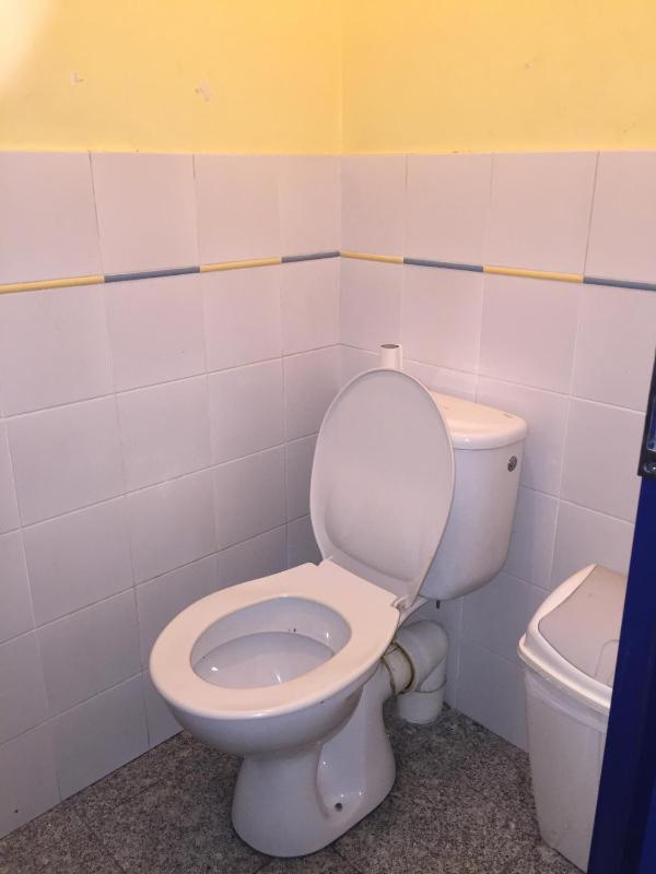 Double Room with Shared Bathroom image 3