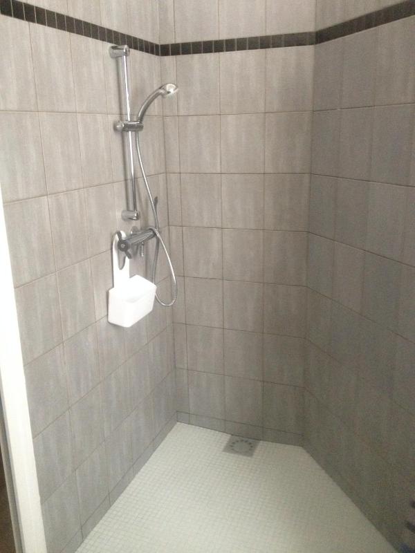 Double Room with Private Bathroom image 3