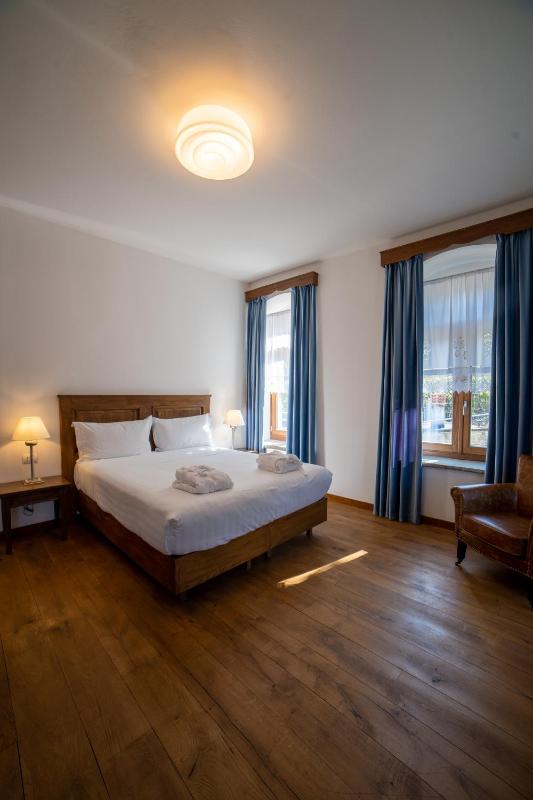 Superior Double or Twin Room image 3