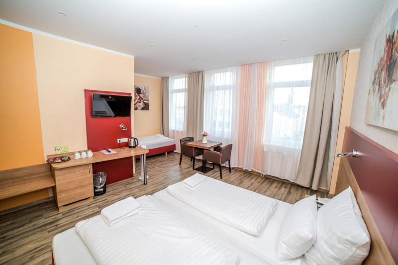 Triple Room image 4