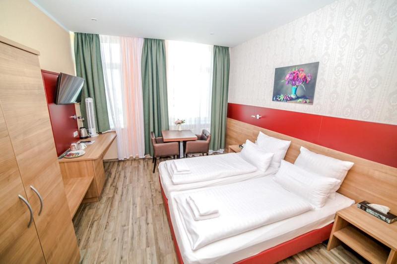 Double or Twin Room image 1