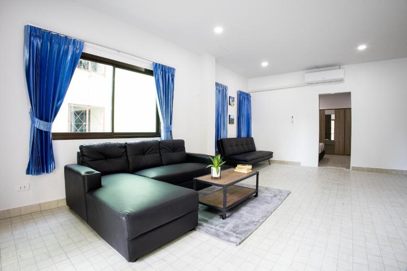 Grand View Premium - image 9