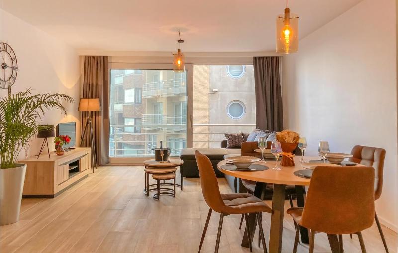 Amazing Apartment In Oostende With Wifi - image 10
