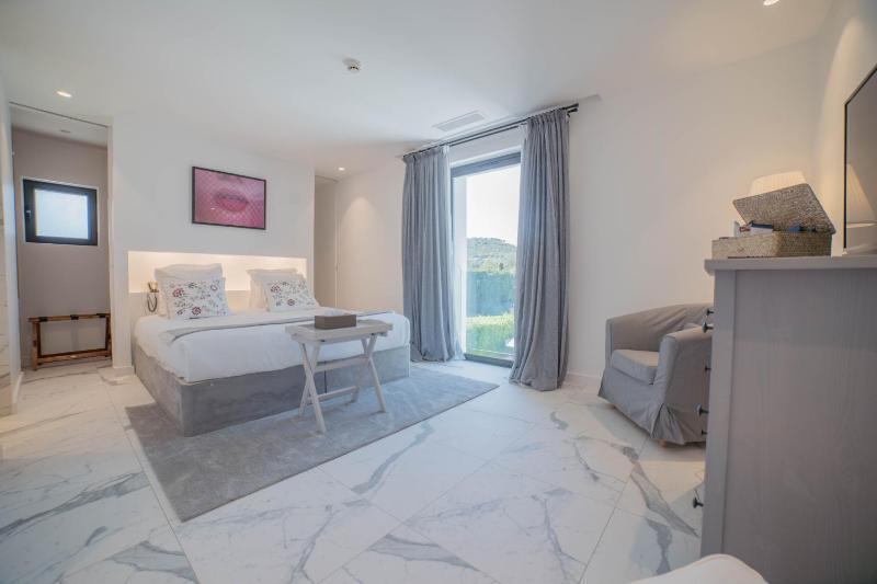 Exclusive Double Room image 1