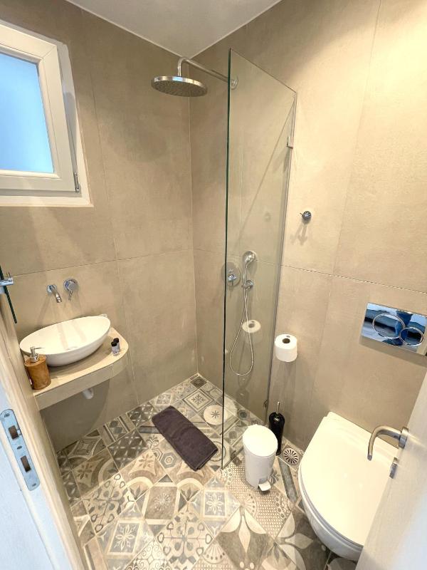 Double or Twin Room with Terrace image 4