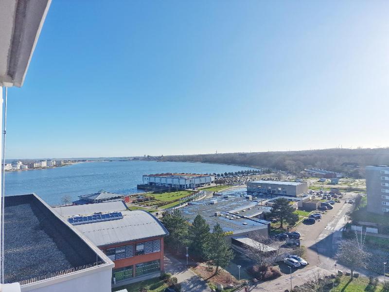Apartment with Lake View image 2