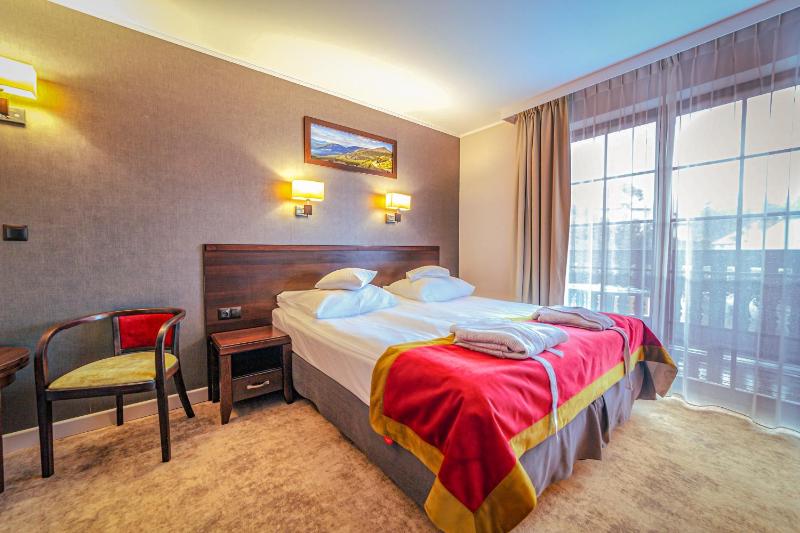 Double or Twin Room with Balcony image 1