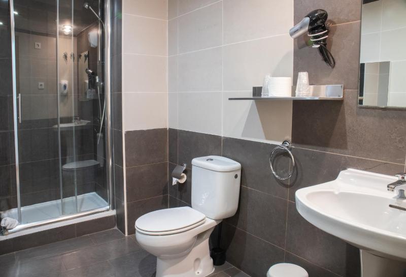 Double or Twin Room with Side Sea View image 1