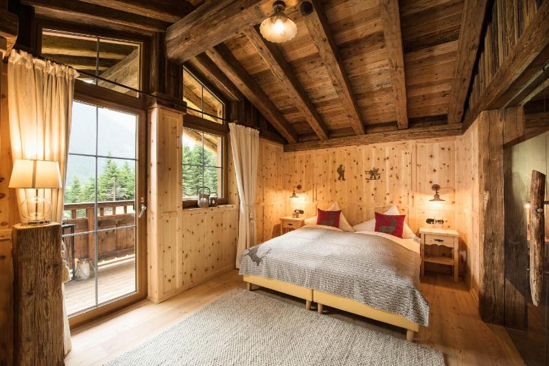 Two-Bedroom Chalet image 2
