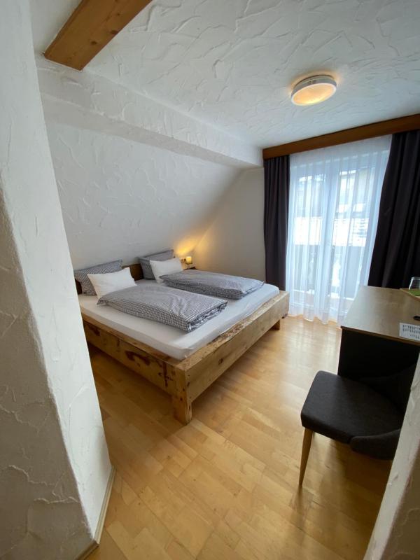 Standard Double Room image 1
