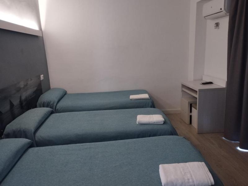 Hotel Raxa - image 40