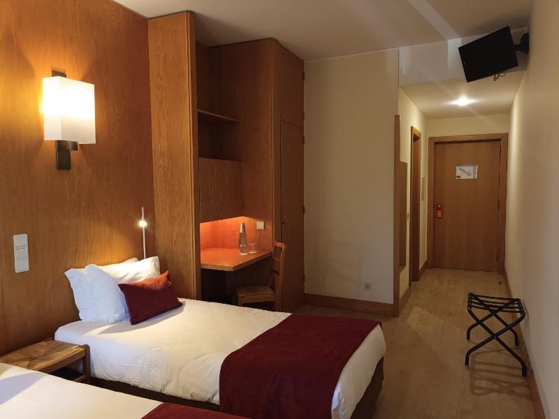 Vilar Oporto Hotel - image 17