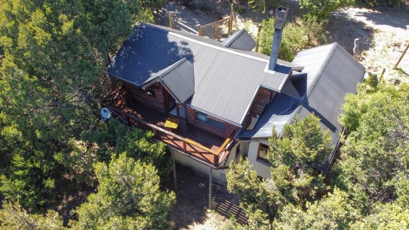 casa con vista al lago - image 2