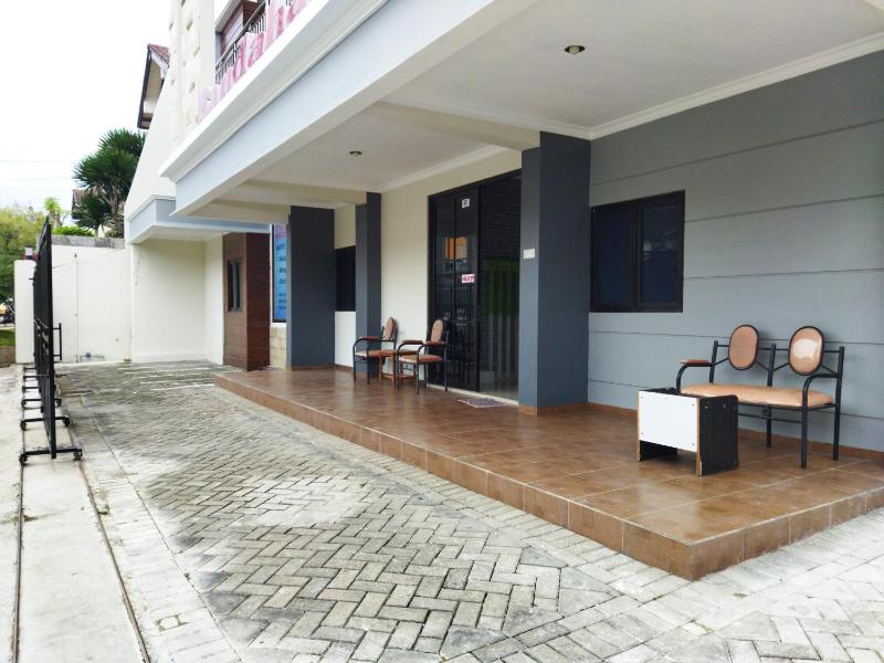 Djuragan Kamar Bandahara - image 1
