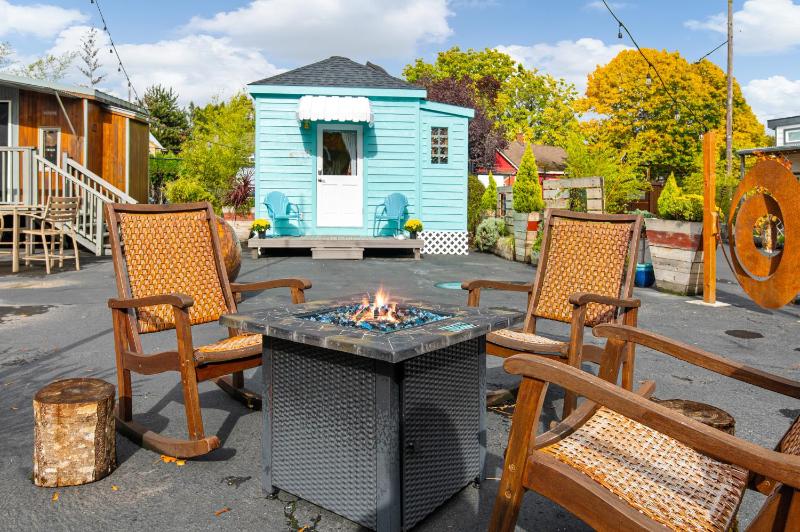 Tiny Digs - Hotel of Tiny Houses - image 16