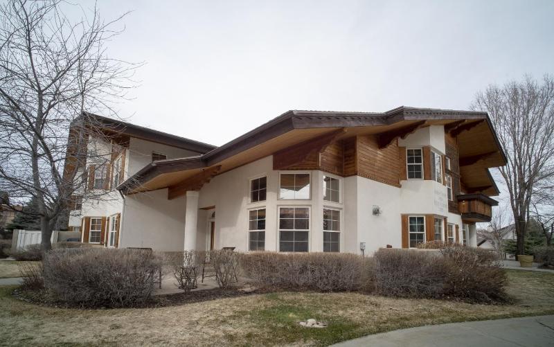 Three-Bedroom House image 3