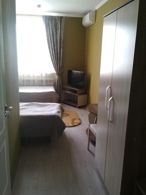 Budget Twin Room image 1