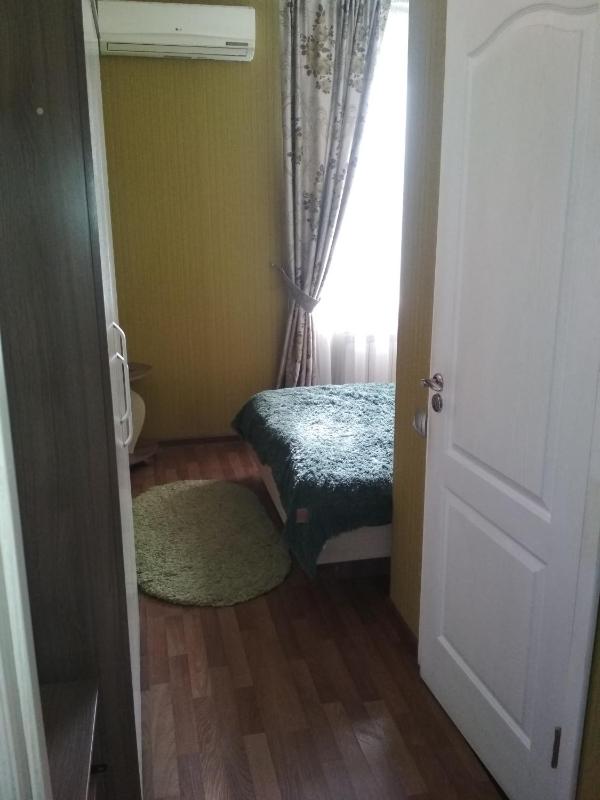 Standard Double Room image 3