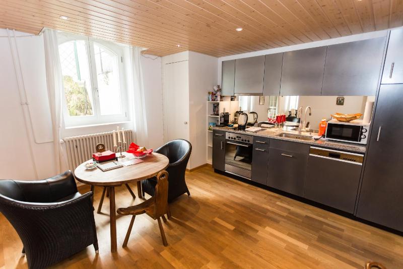 Apartments Justingerweg - image 9