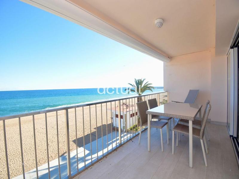 Beach Palace B-2 Images