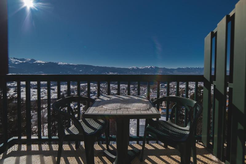 Triple Room with Mountain View image 4